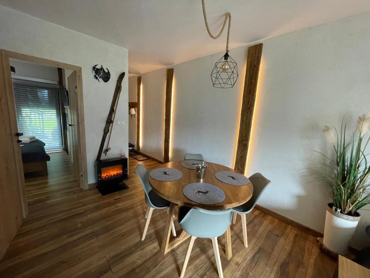 SPA Apartament Jenny Ski&Fun&Bike Szkolna ładowarka E-bike piękny widok na Skrzyczne i skocznię Skalite Szczyrk Zewnętrze zdjęcie